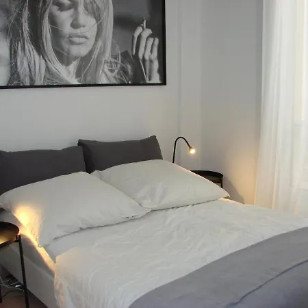 Acci Croisette Cannes